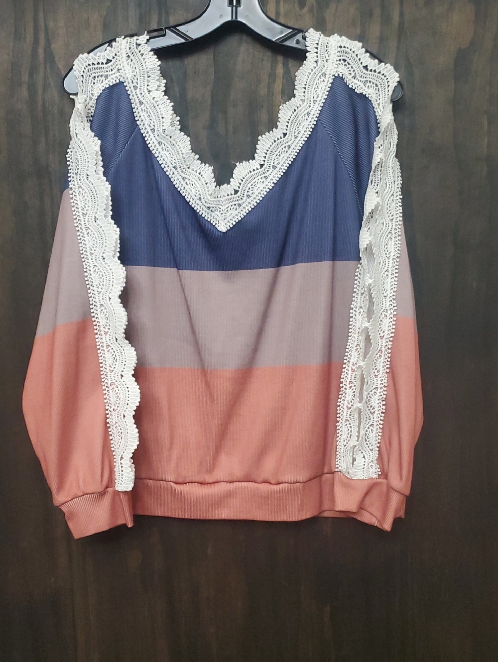 Colorblock Lace-Trim Sweater Top in Navy, Mauve & Dusty Rose